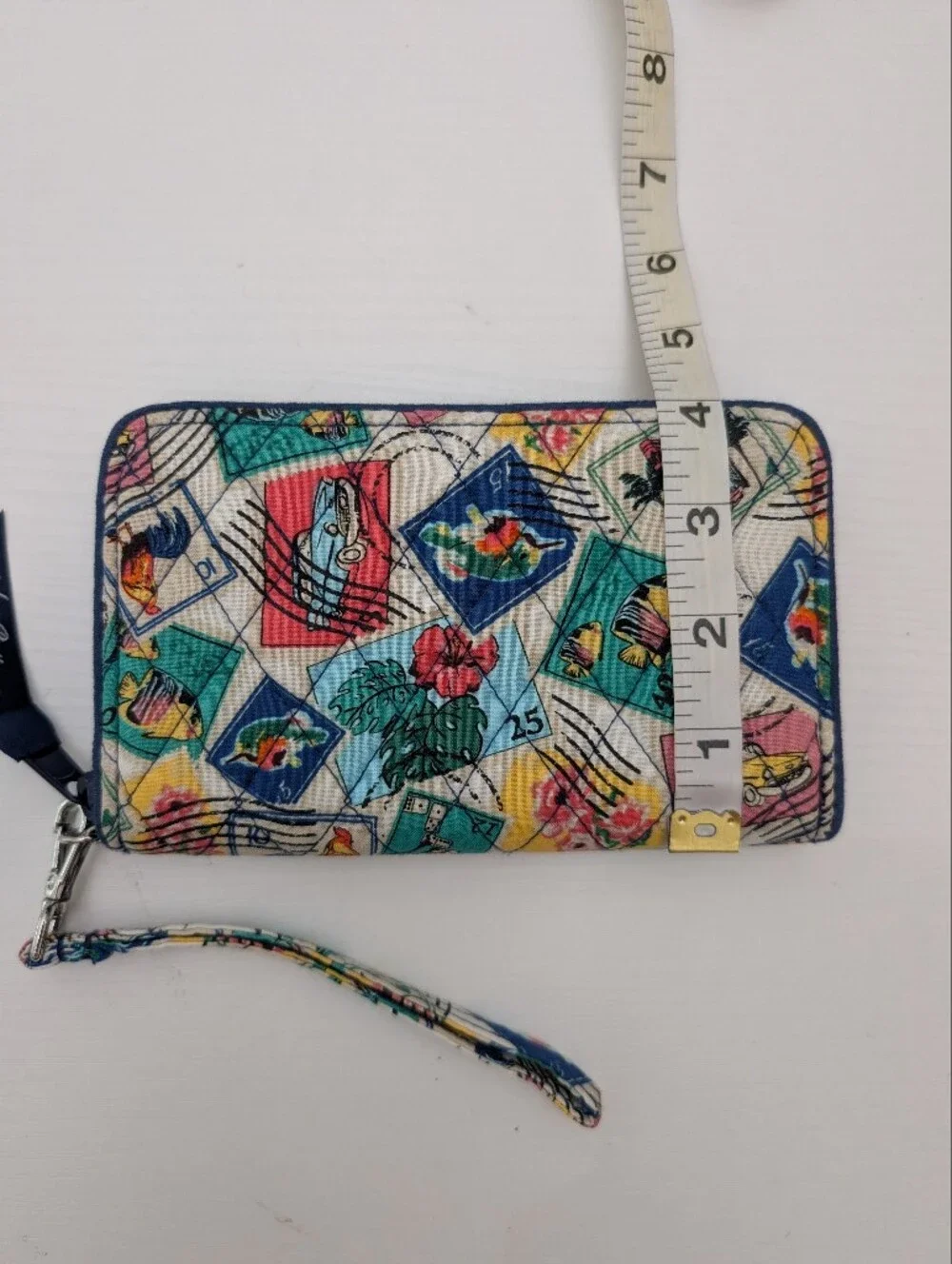 Vera Bradley RFID Grab and Go Wristlet Wallet OS Cuban Stamps Print Colorful